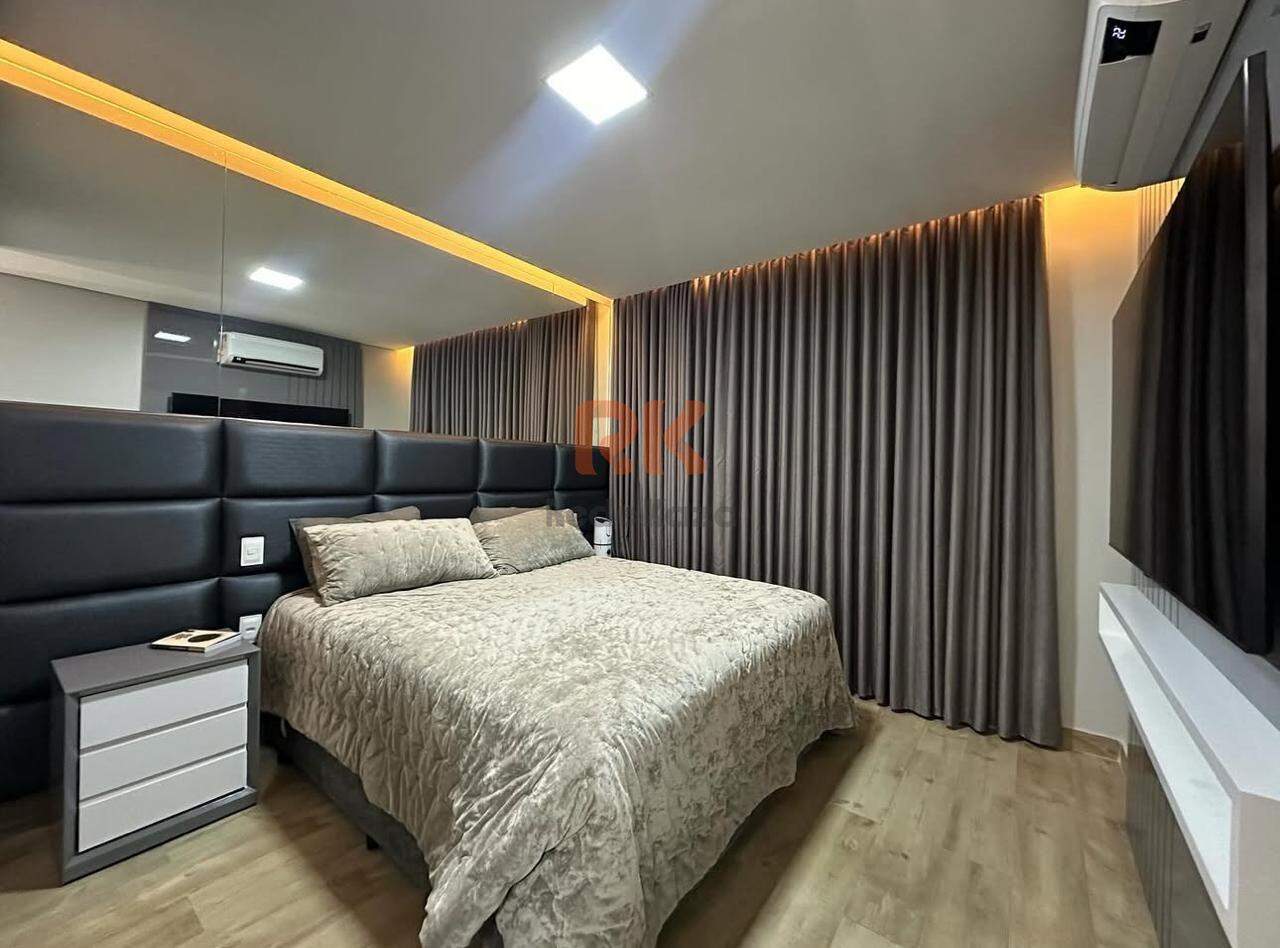 Apartamento à venda no Cabral: 