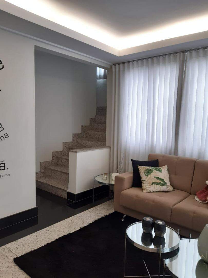 Cobertura à venda no Castelo: 