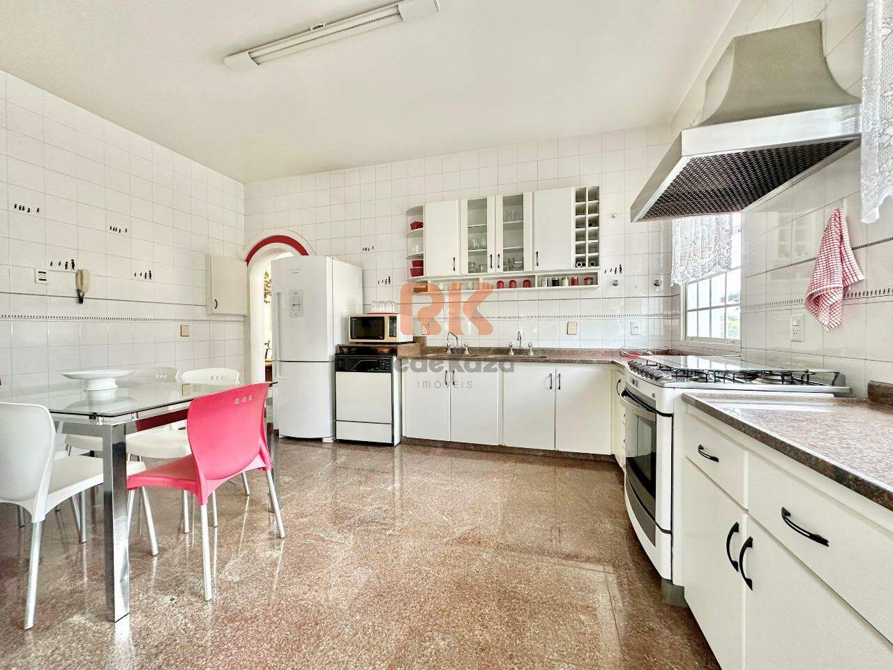 Casa à venda no Bandeirantes: 