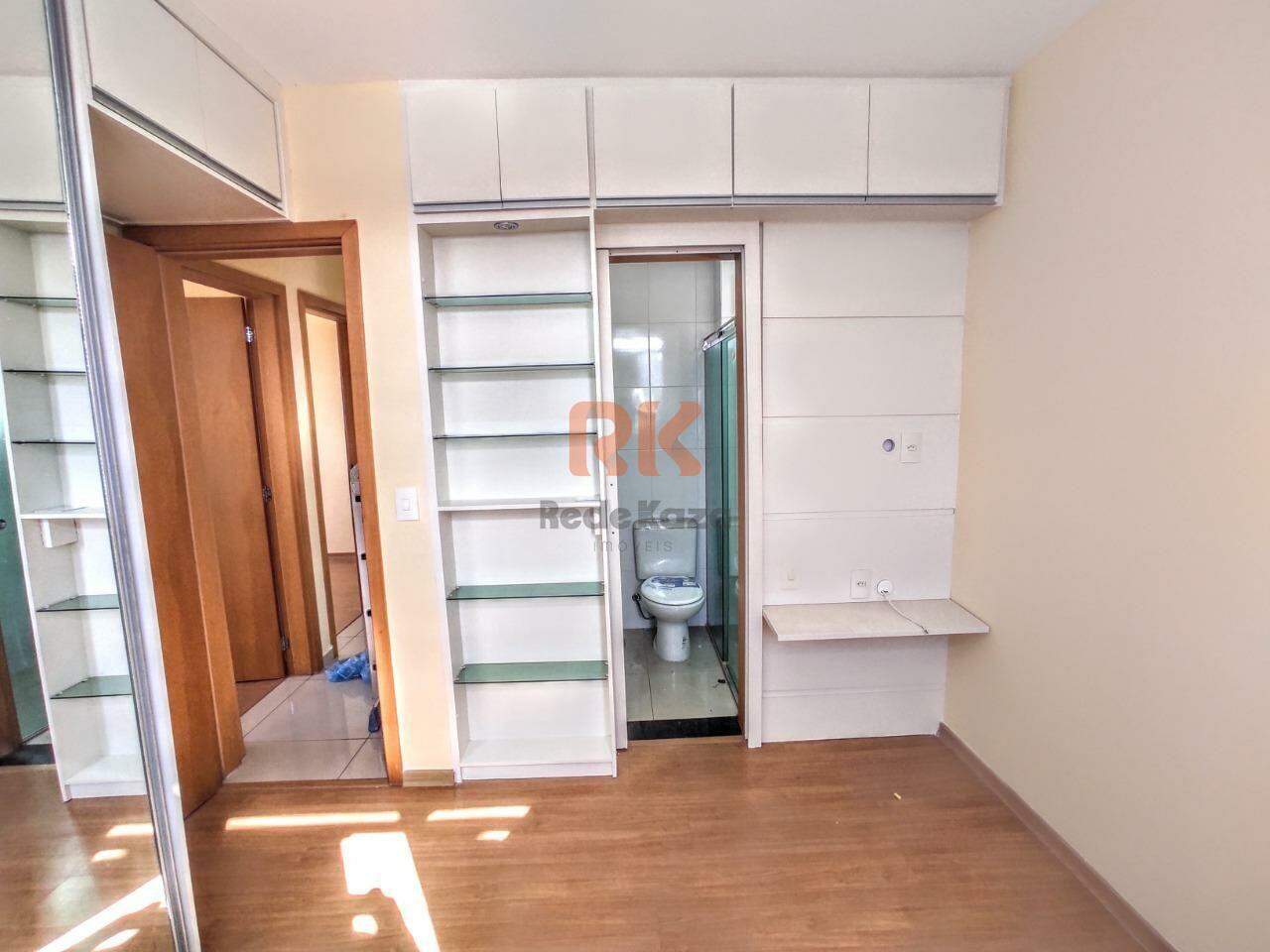 Apartamento à venda no Cabral: 