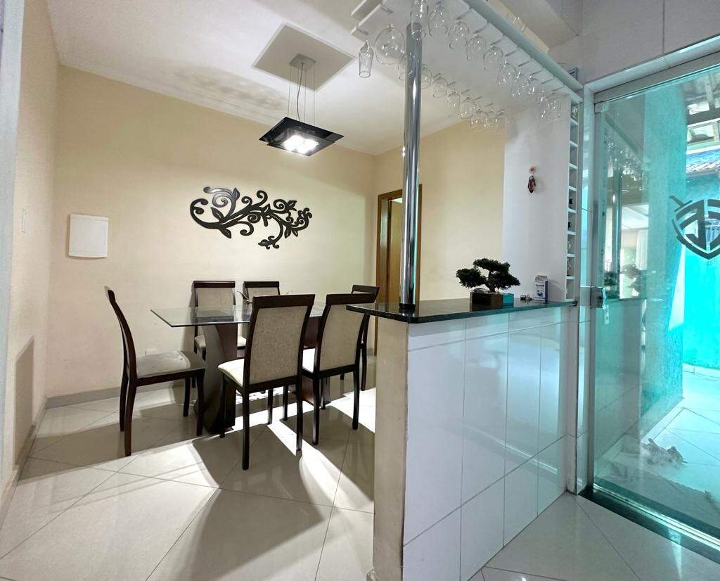 Casa à venda no Arvoredo II: 