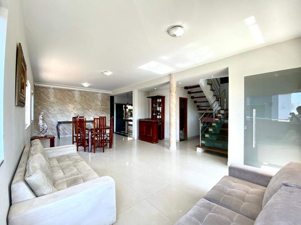 Casa à venda no Cabral: 