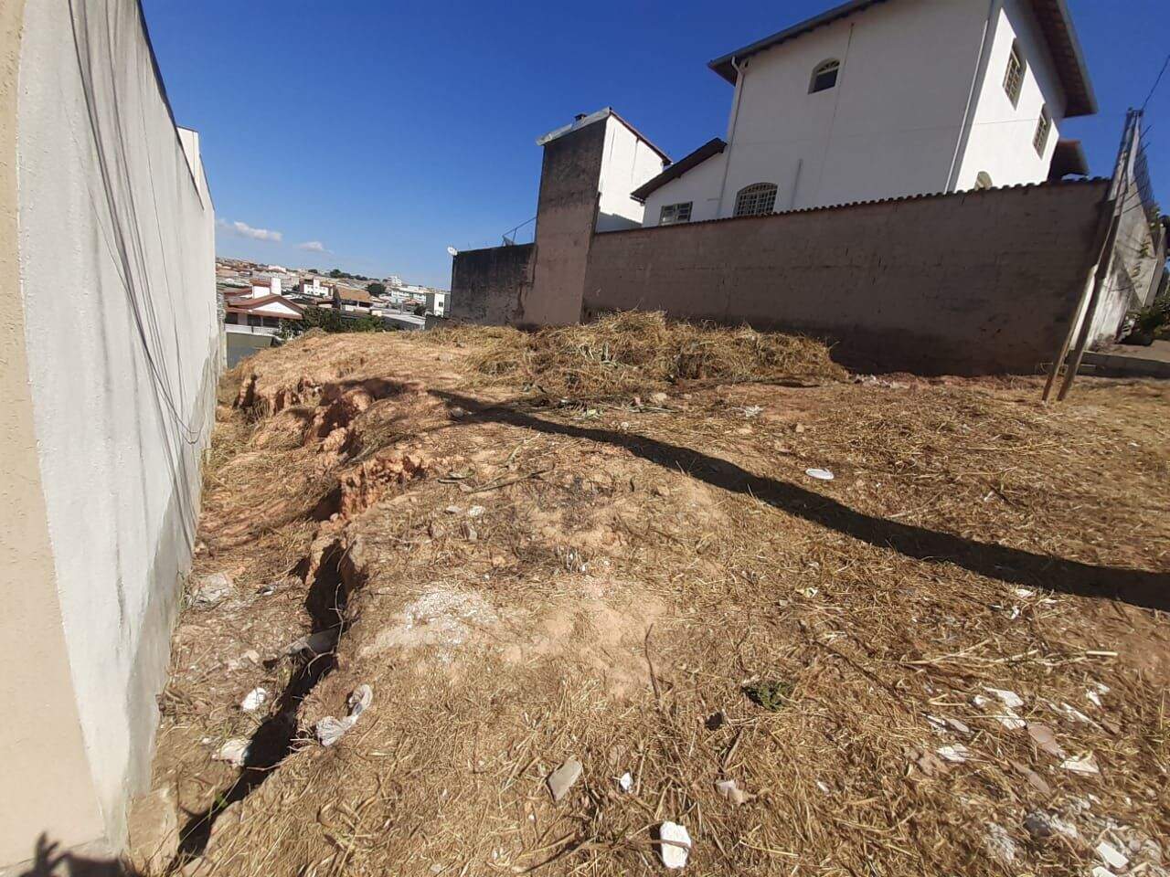 Terreno / Área à venda no Arvoredo II: 