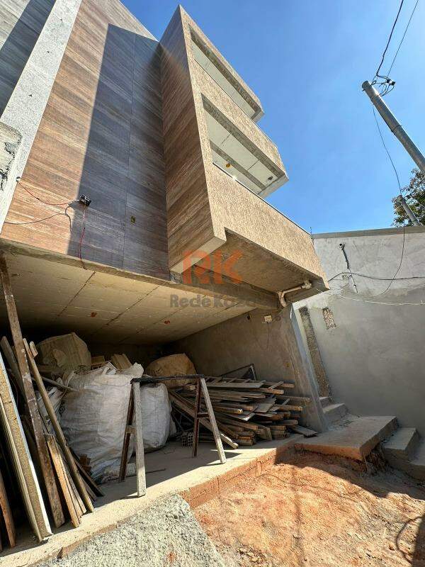 Casa à venda no Cabral: 