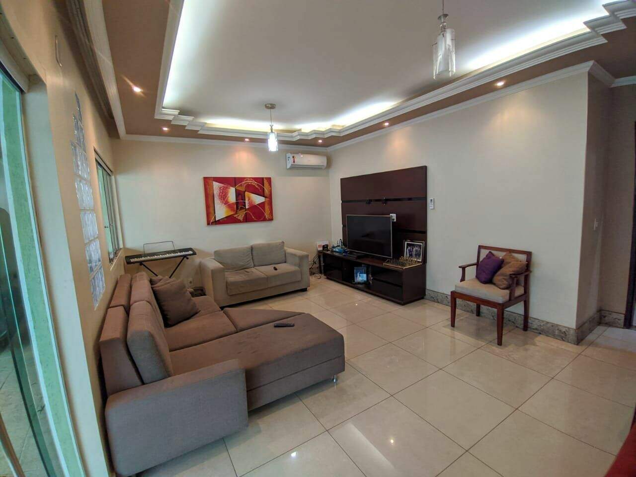 Casa à venda no Arvoredo I: 