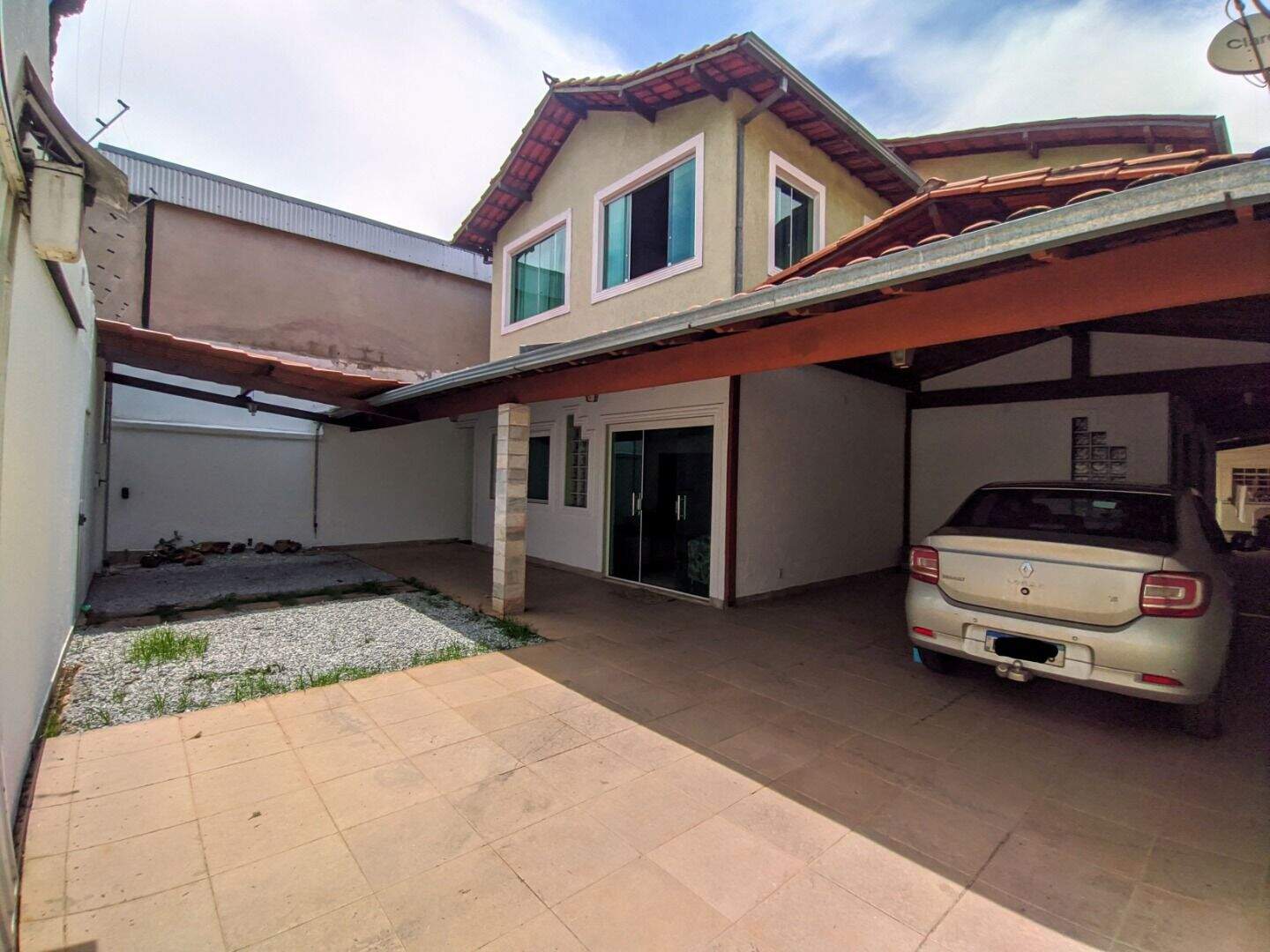 Casa à venda no Arvoredo I: 