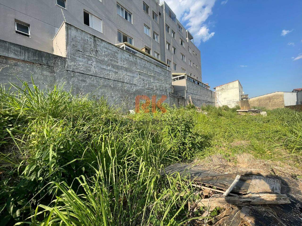 Terreno / Área à venda no Ressaca: 