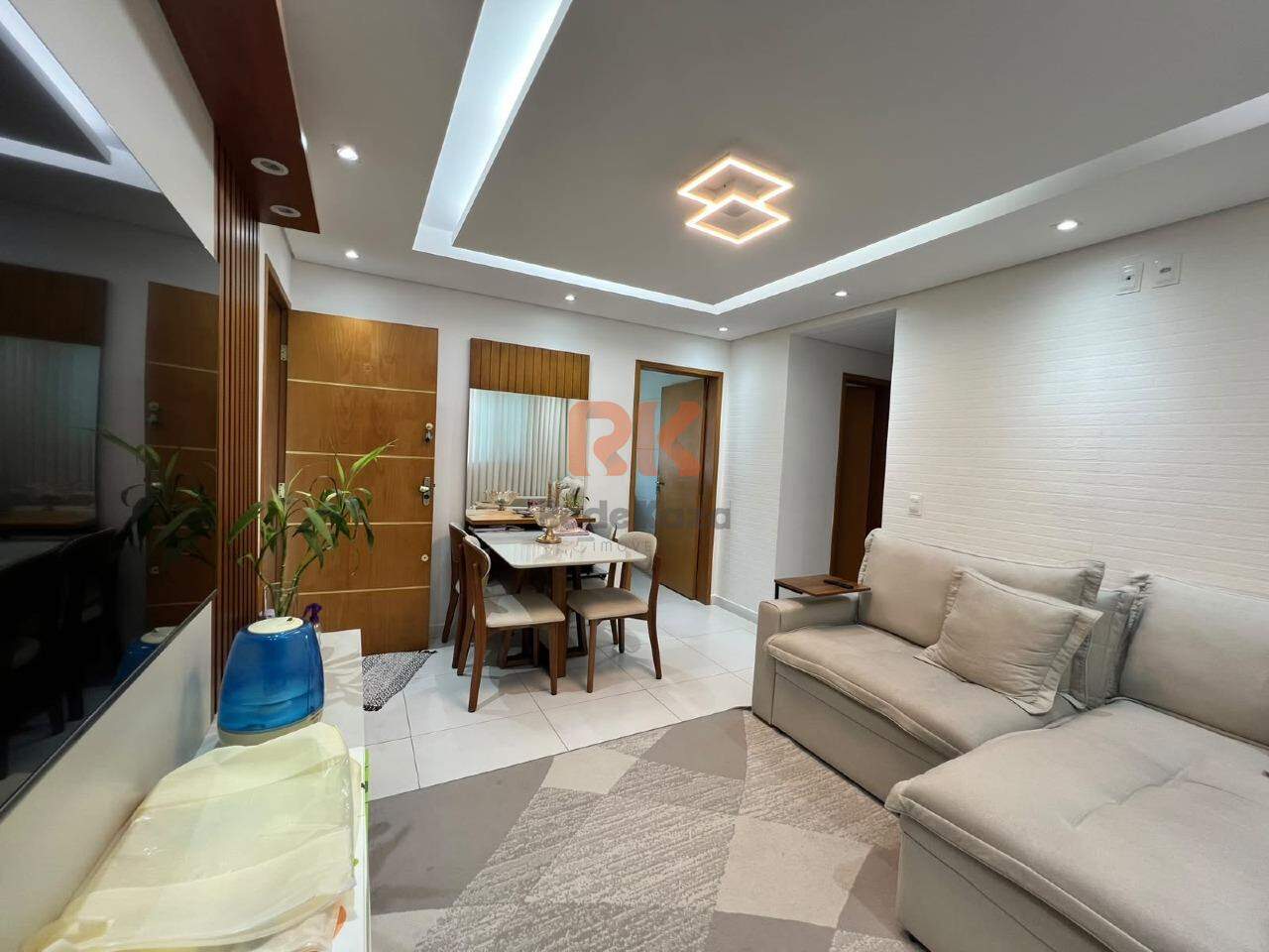 Apartamento à venda no Cabral: 