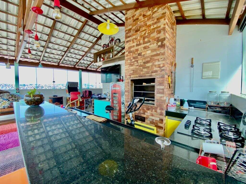 Cobertura à venda no Cabral: 