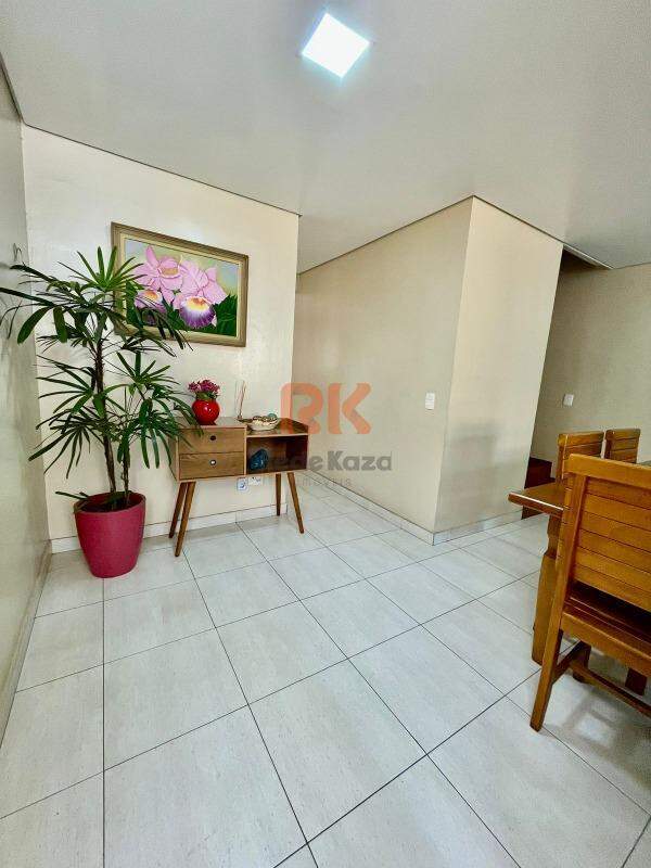 Casa à venda no Arvoredo I: 