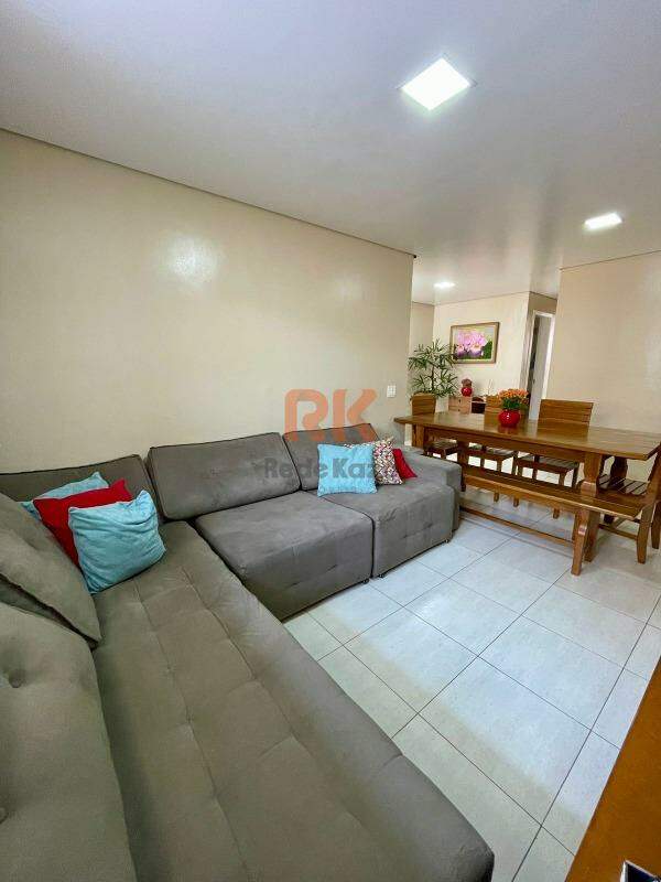 Casa à venda no Arvoredo I: 