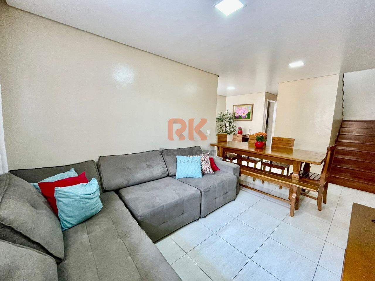 Casa à venda no Arvoredo I: 