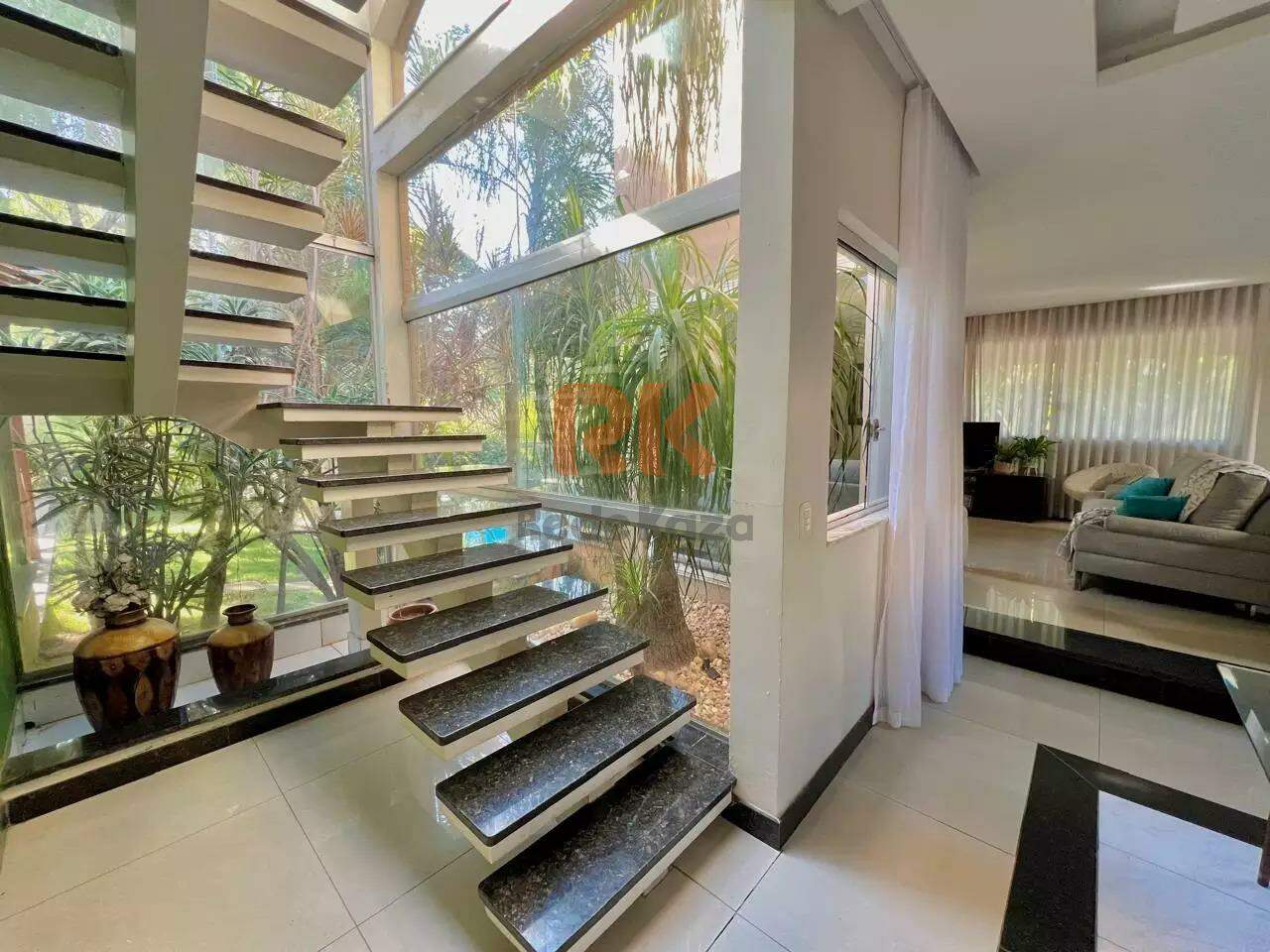 Casa à venda no Trevo: 