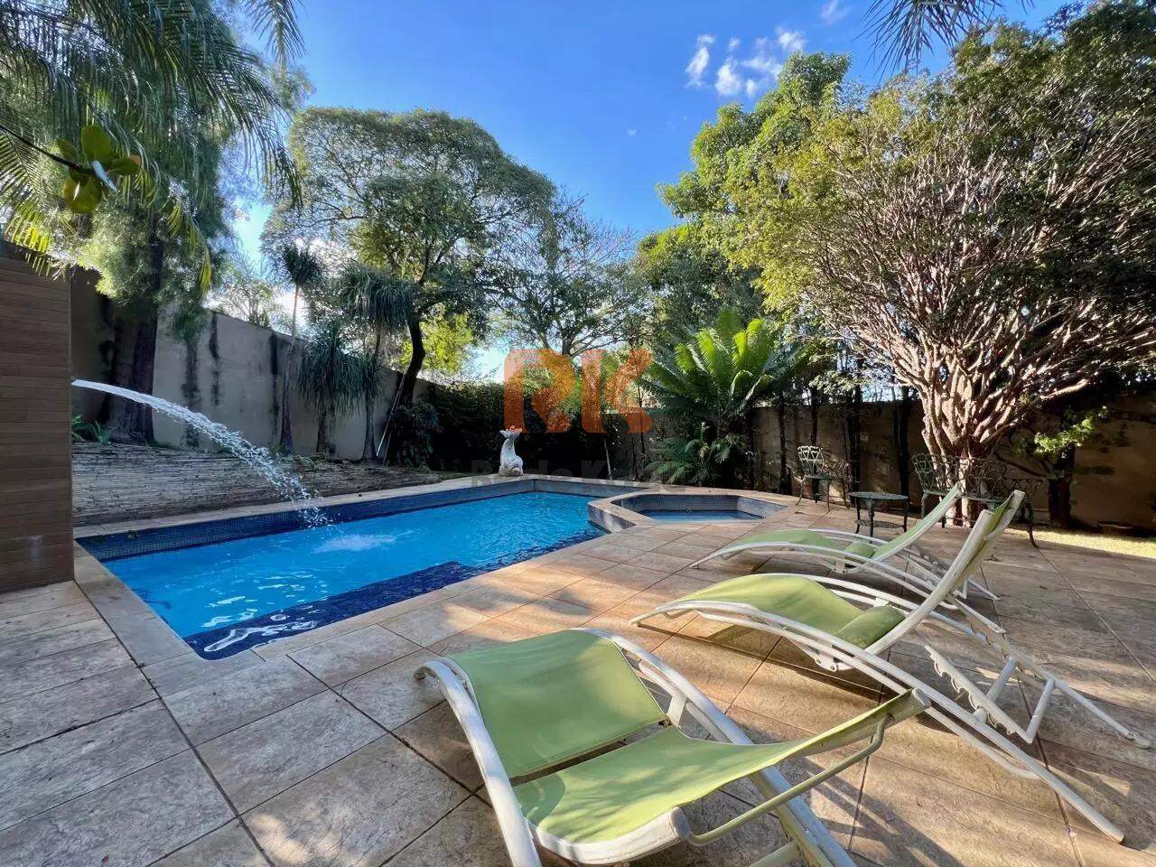 Casa à venda no Trevo: 