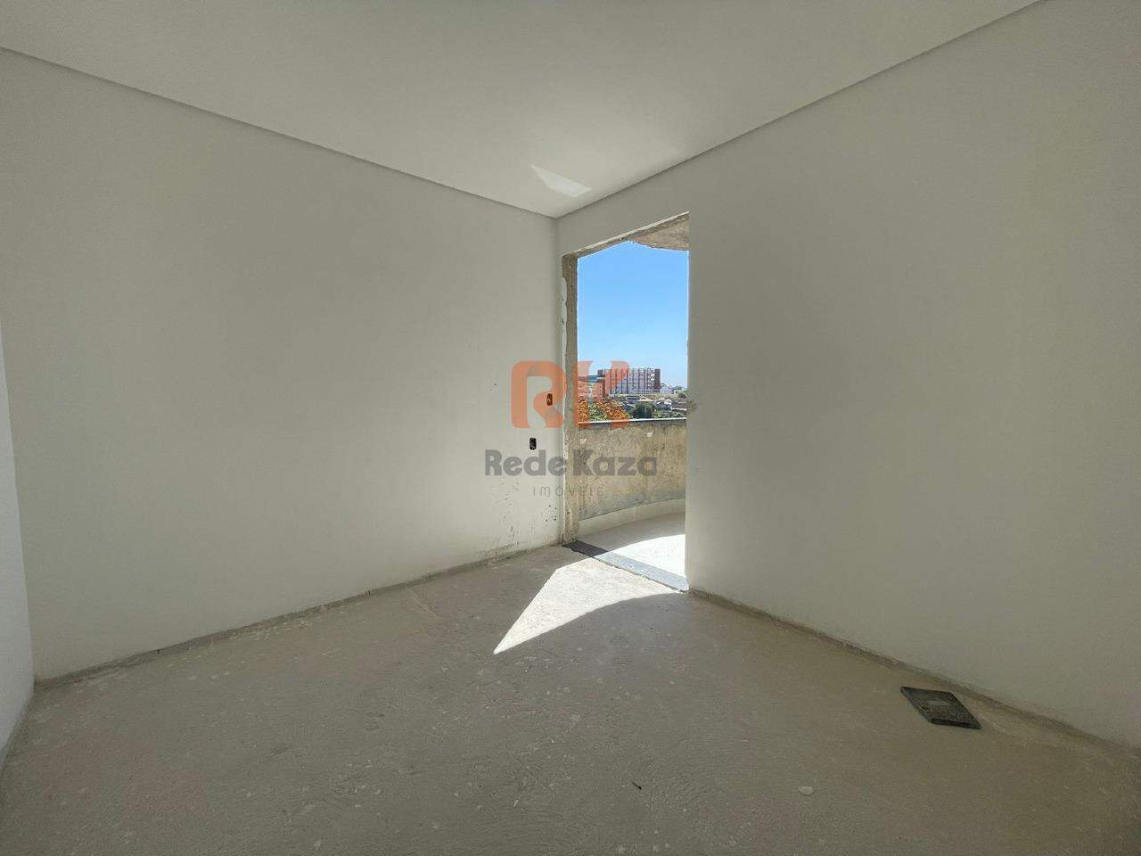 Apartamento à venda no Cabral: 