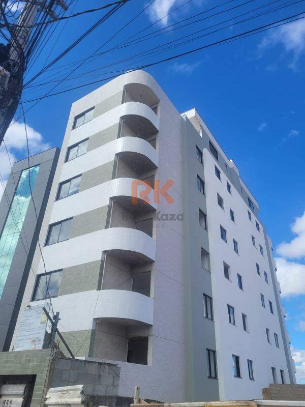 Apartamento à venda no Cabral: 