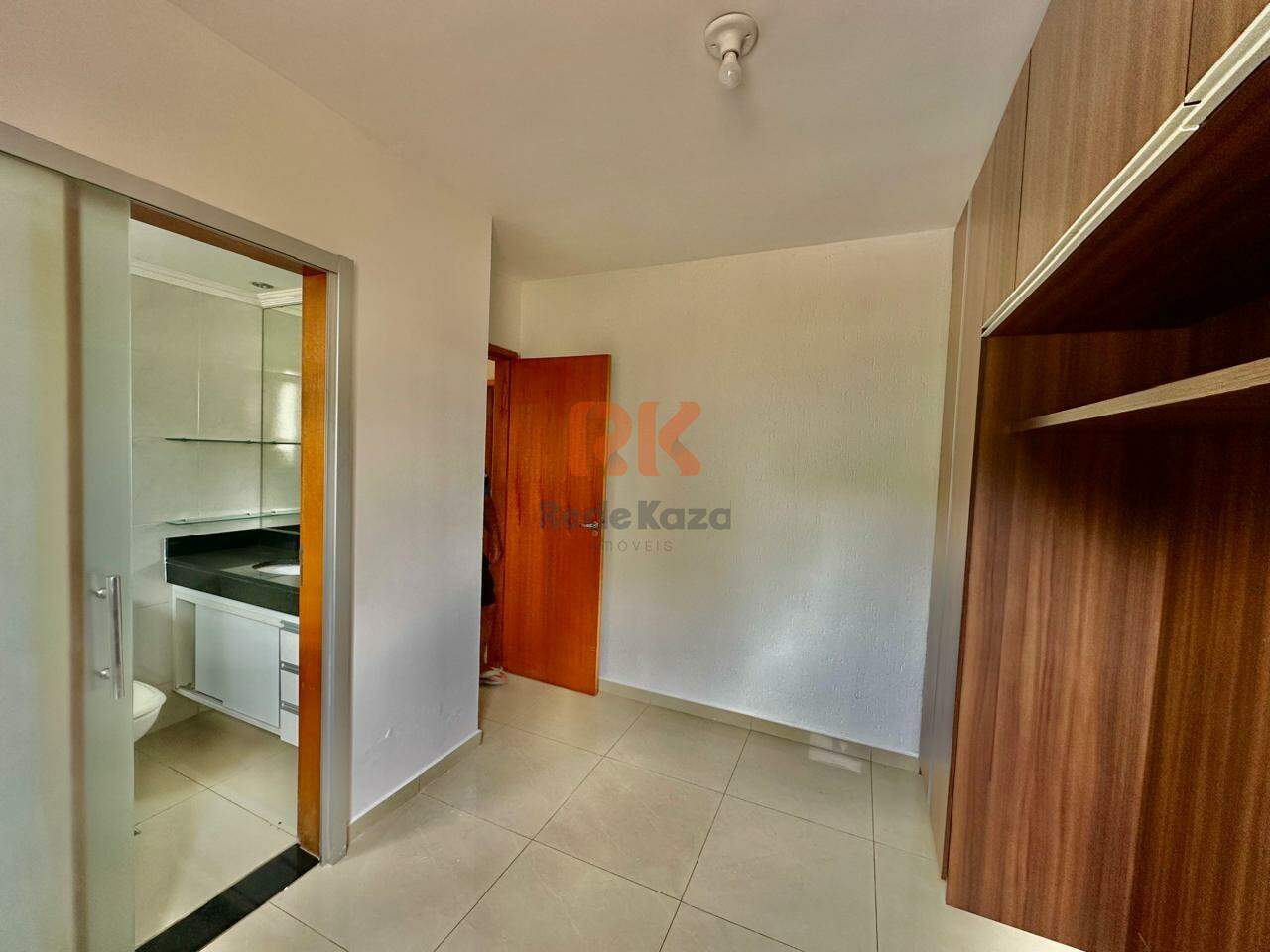 Apartamento à venda no Cabral: 