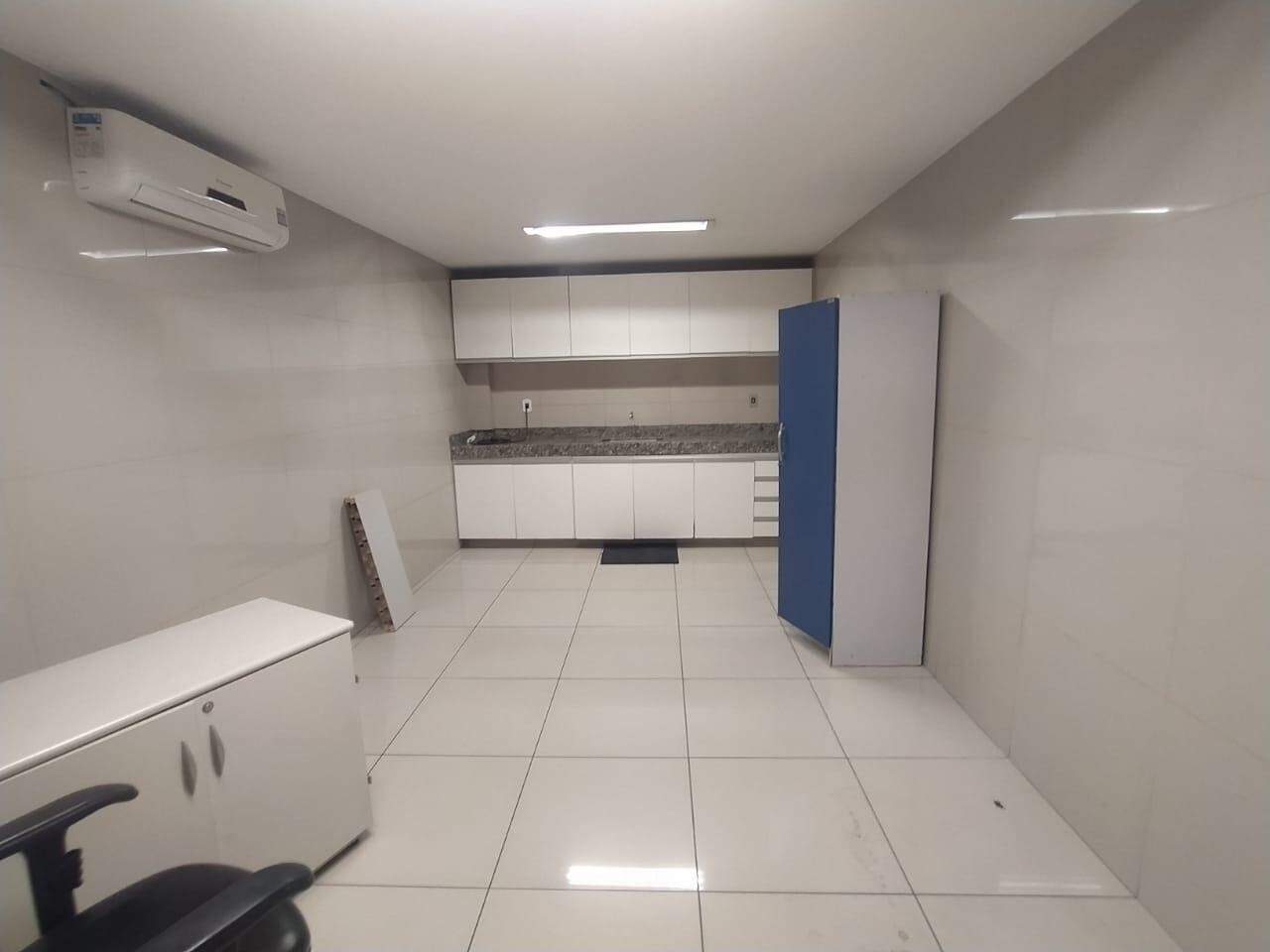 Sala para aluguel no Chácara Cotia: 