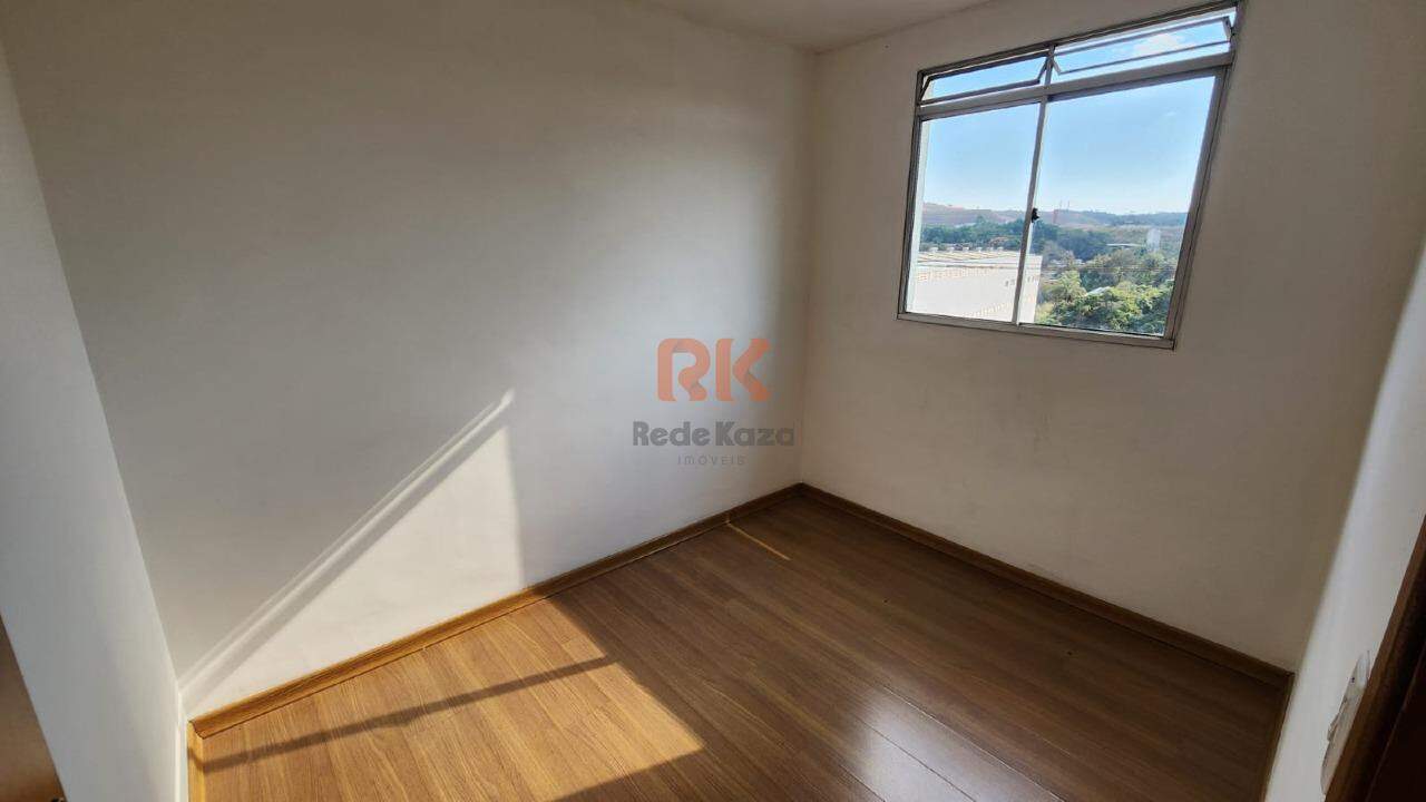 Apartamento para aluguel no Chácaras Reunidas Santa Terezinha: 
