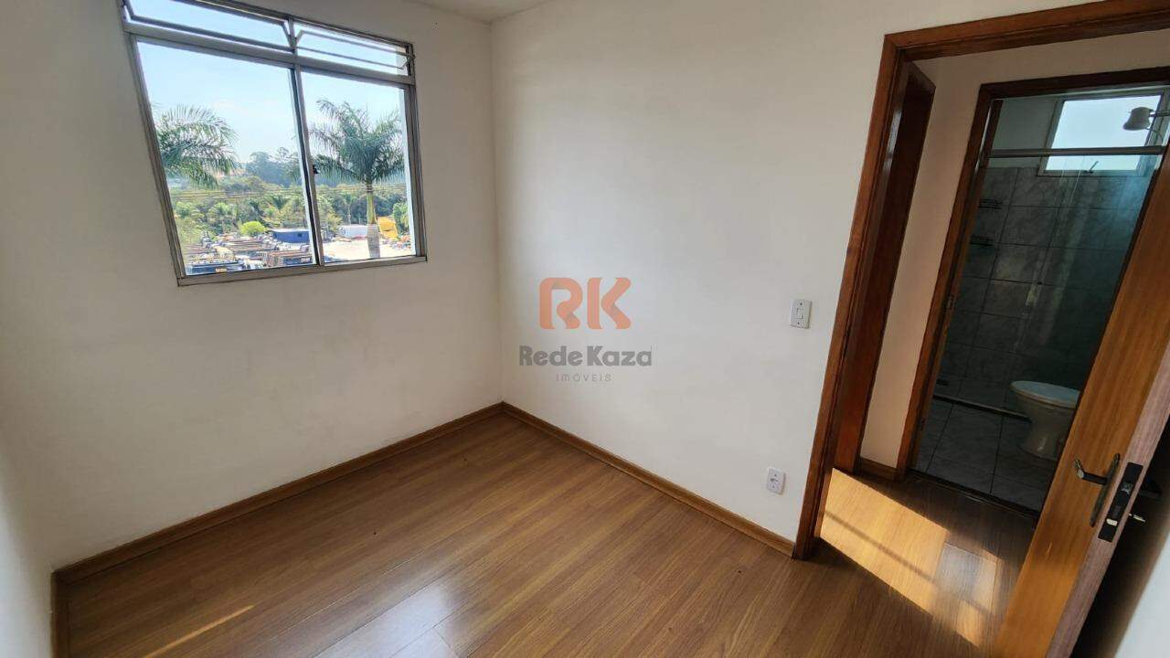 Apartamento para aluguel no Chácaras Reunidas Santa Terezinha: 