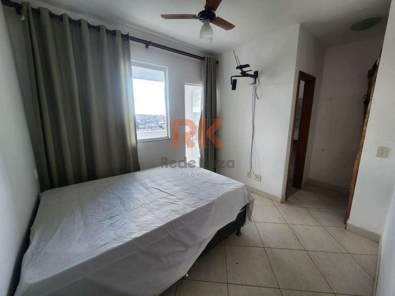 Apartamento para aluguel no Manacás: 