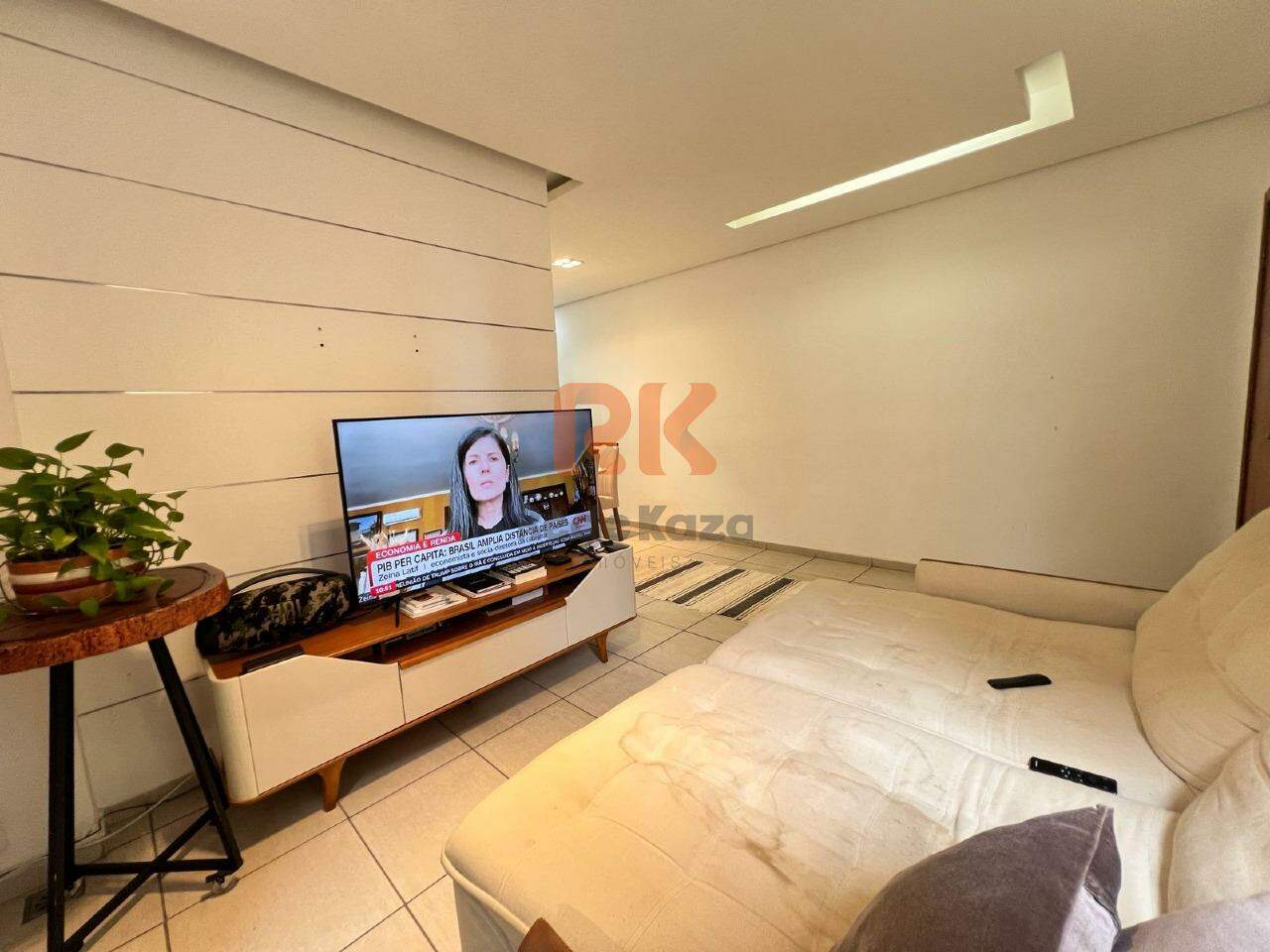 Apartamento para aluguel no Castelo: 