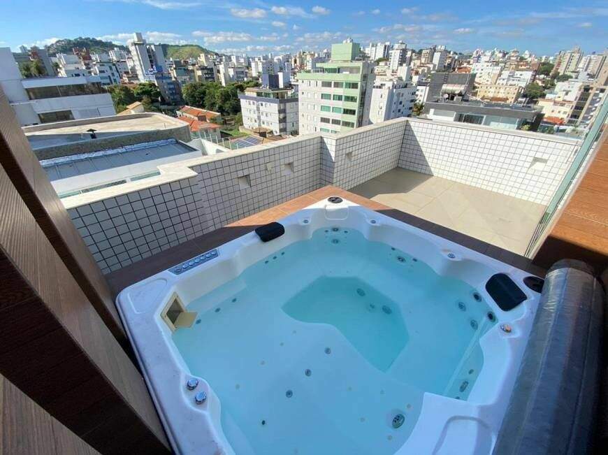 Cobertura à venda no Castelo: 