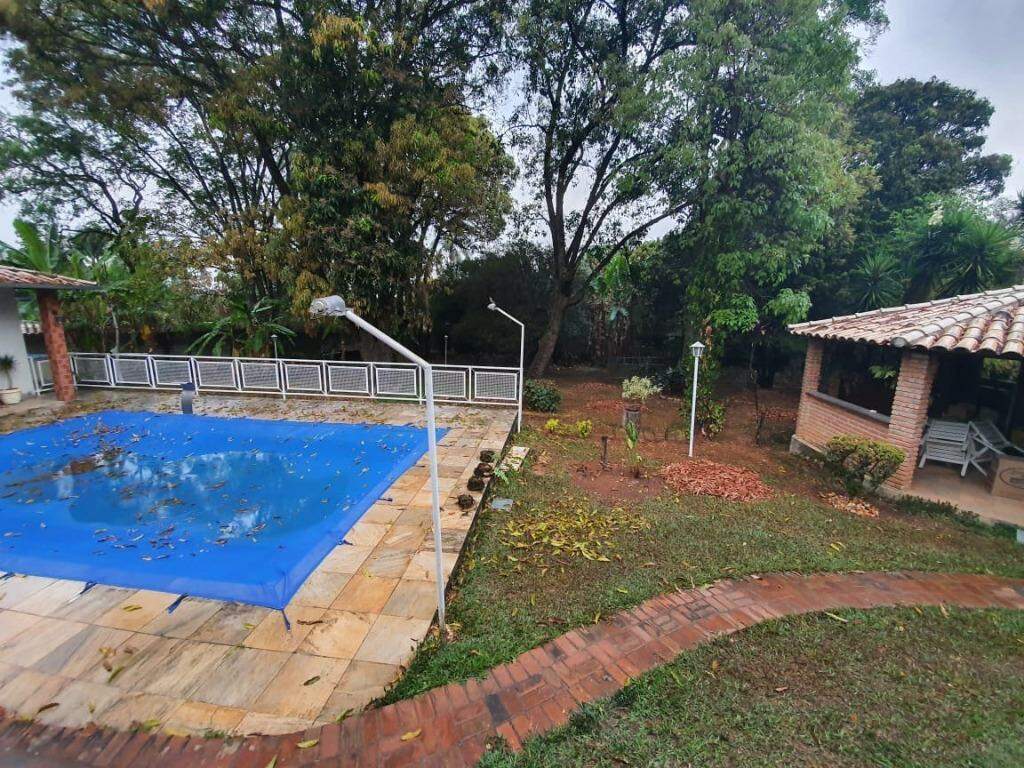 Casa à venda no Braúnas: 