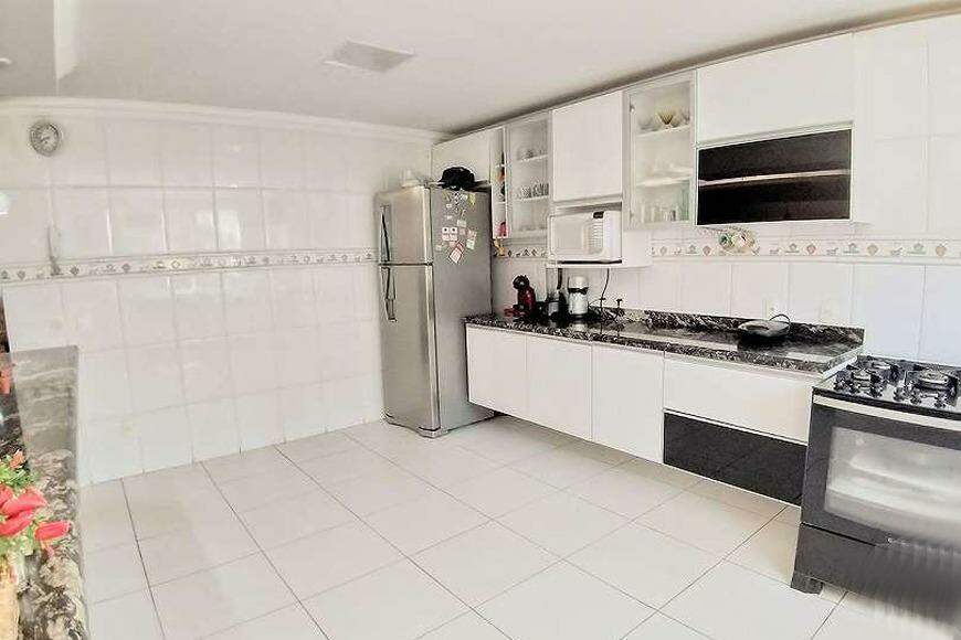 Casa à venda no Bandeirantes: 