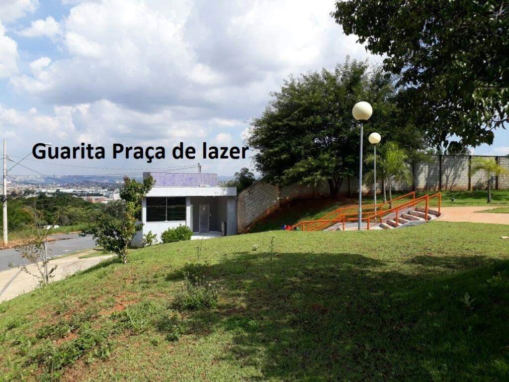 Terreno / Área à venda no Chácara Cotia: 