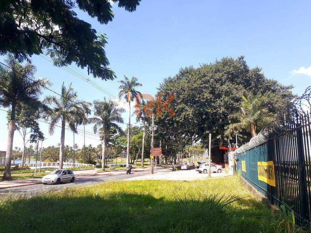Terreno / Área à venda no Pampulha: 