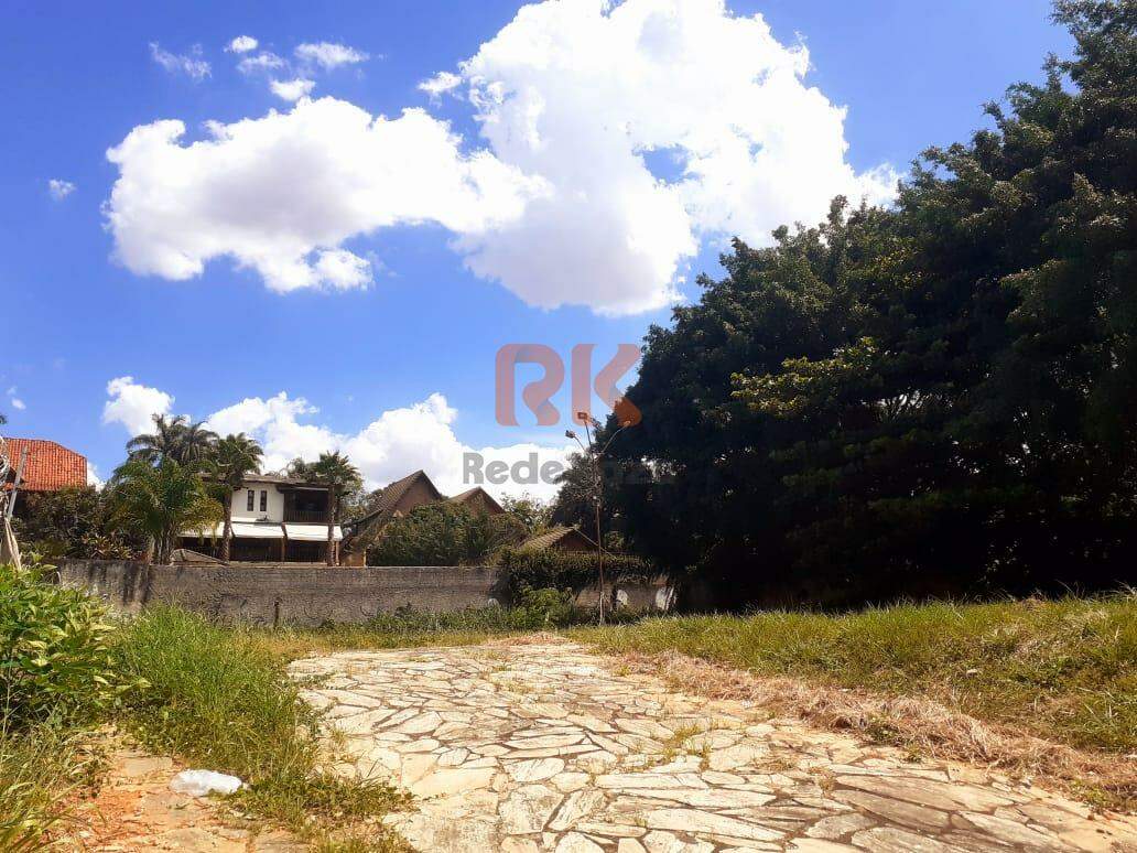 Terreno / Área à venda no Pampulha: 