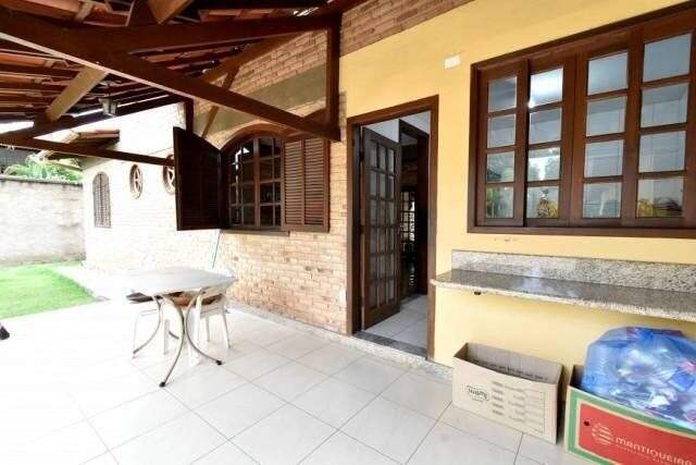 Casa à venda no Bandeirantes: 