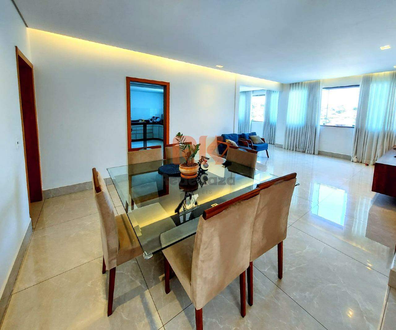 Área privativa à venda no Castelo: 