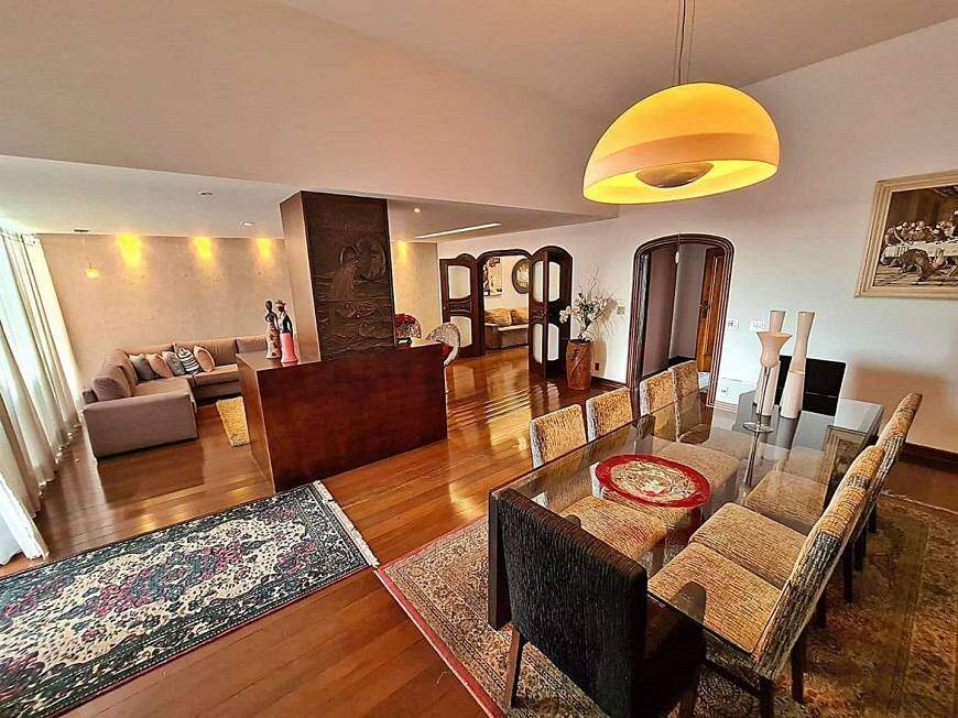 Casa à venda no Bandeirantes: 