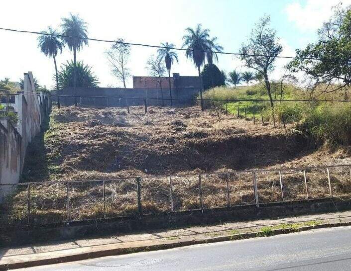 Terreno / Área à venda no Pampulha: 