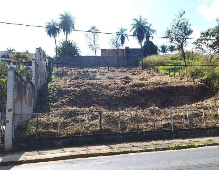 Terreno / Área à venda no Pampulha: 