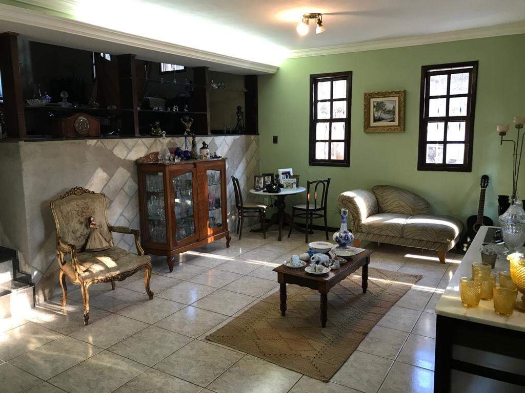 Casa à venda no Trevo: 