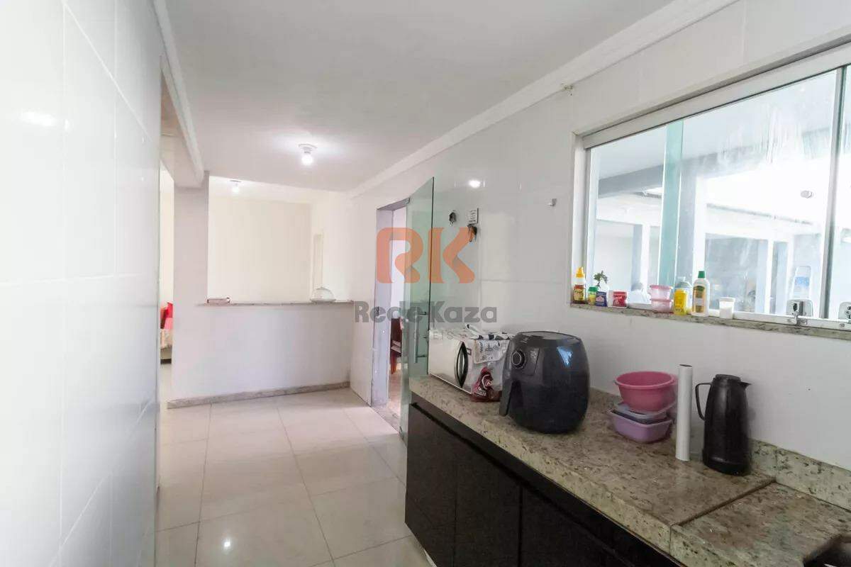 Casa à venda no Alípio de Melo: 