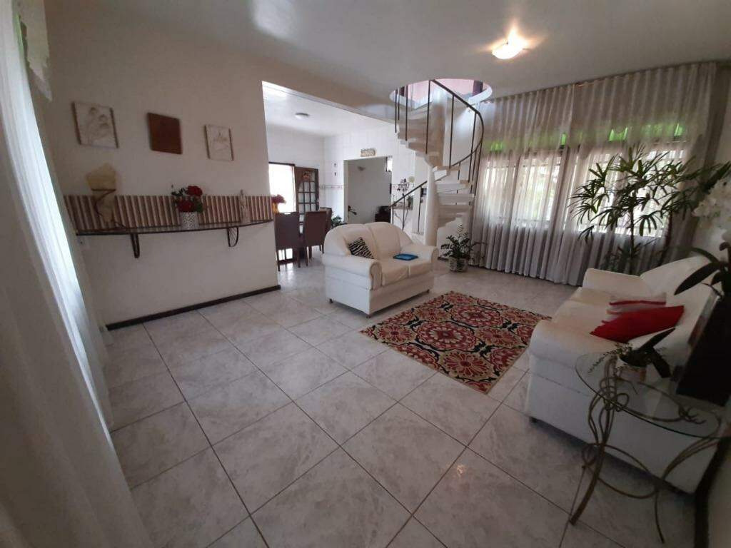 Casa à venda no Bandeirantes: 