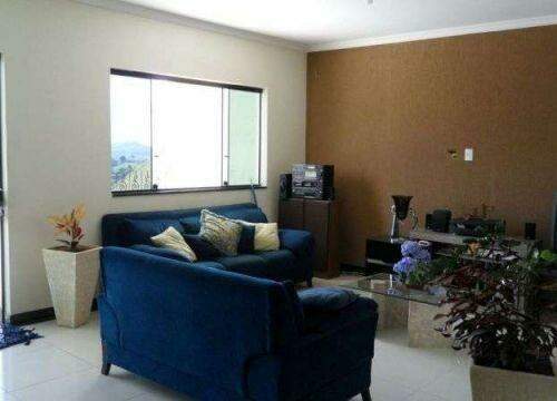 Casa à venda no Trevo: 