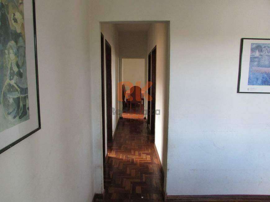 Casa à venda no Serrano: 
