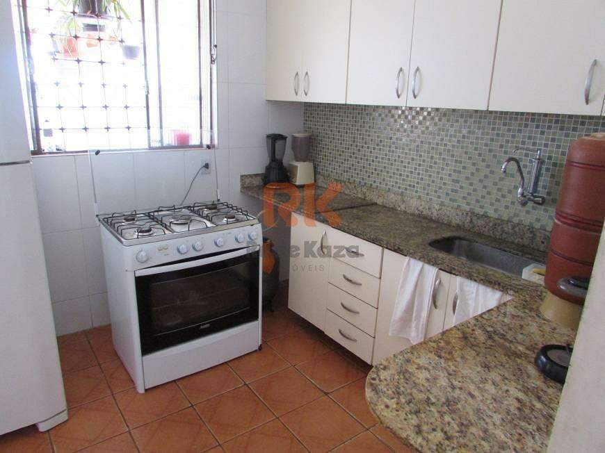 Casa à venda no Serrano: 