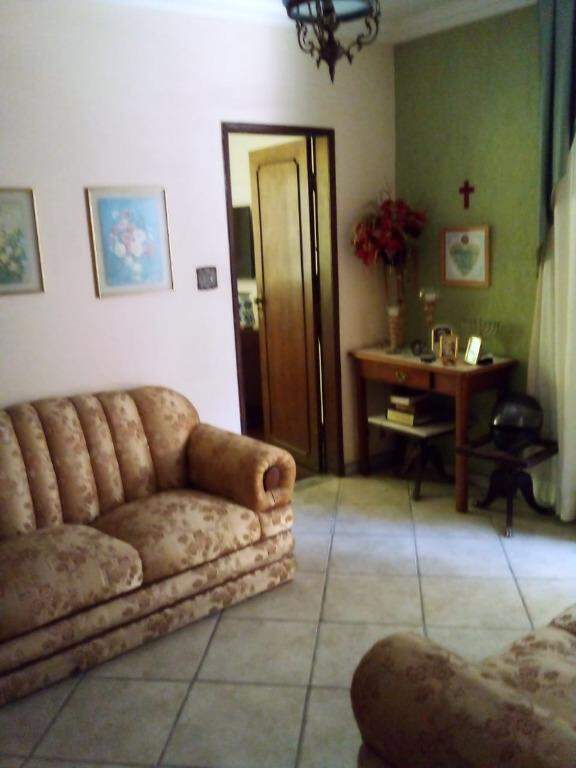 Casa à venda no Alípio de Melo: 