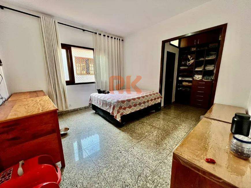 Casa à venda no Bandeirantes: 