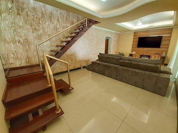 Casa à venda no Trevo: 