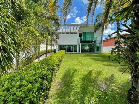 Casa à venda no Bandeirantes: 