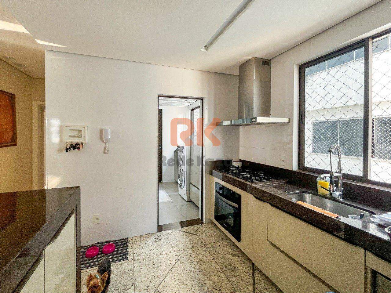 Apartamento à venda no Castelo: 