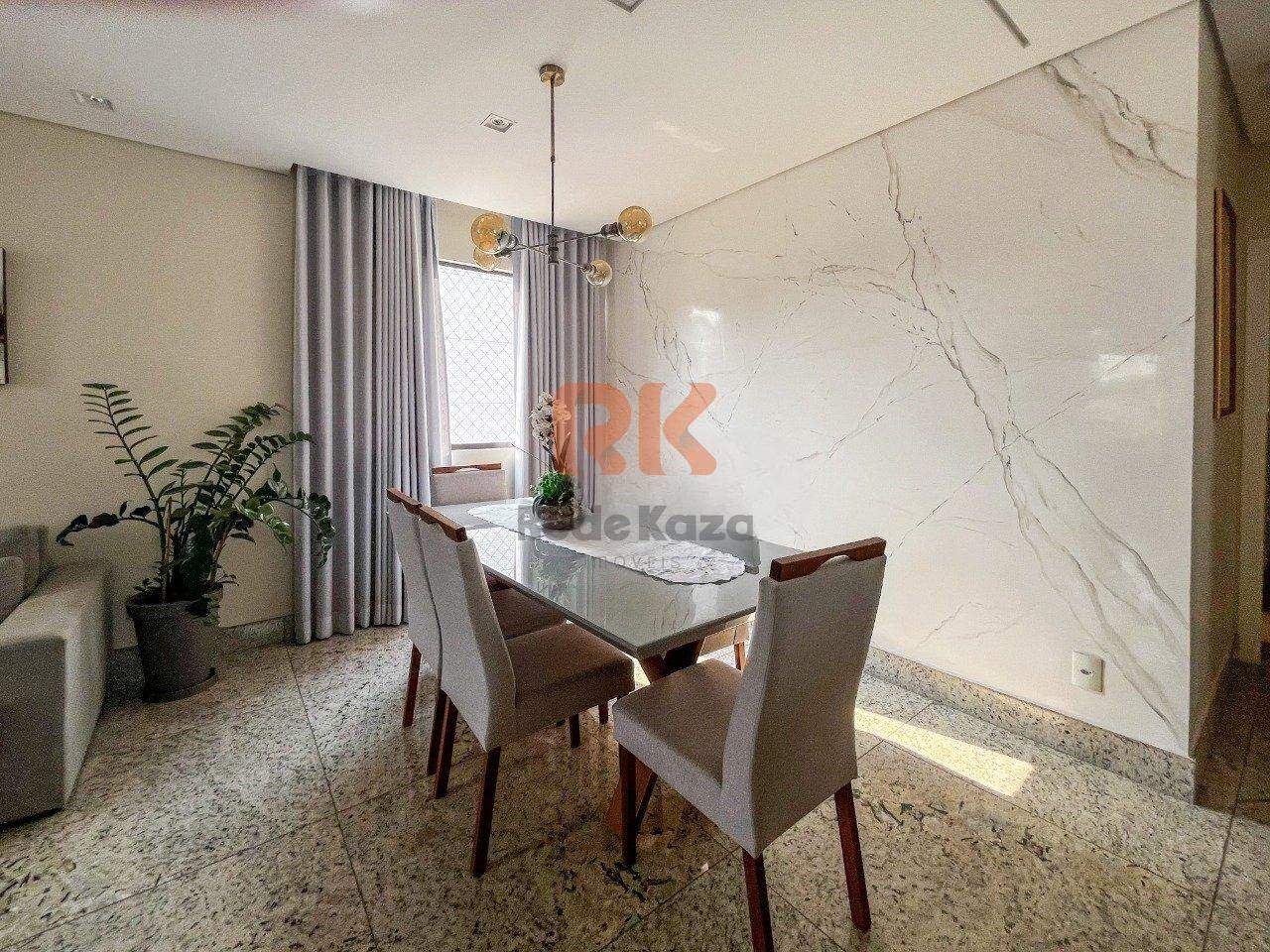 Apartamento à venda no Castelo: 