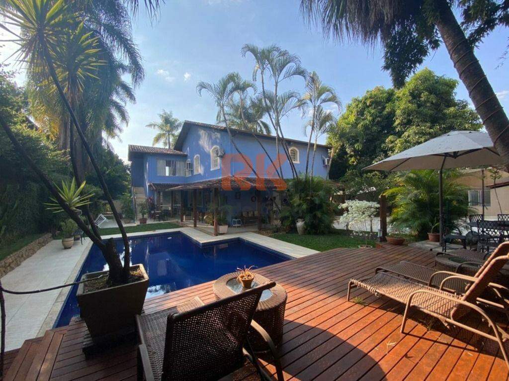 Casa à venda no Bandeirantes: 